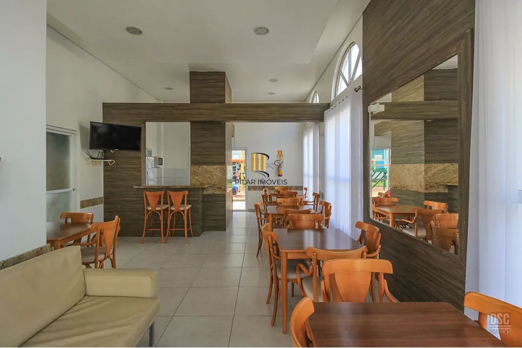 Apartamento 2 dormitórios no bairro Hípica