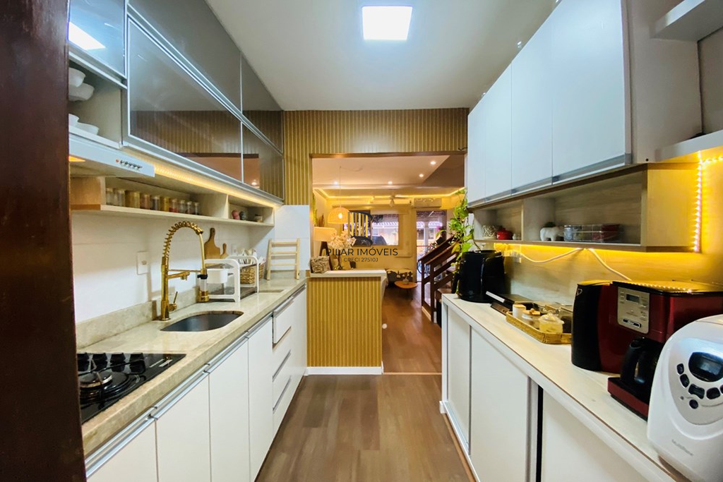 Casa de Condomínio 2 dormitórios no bairro Rio Branco