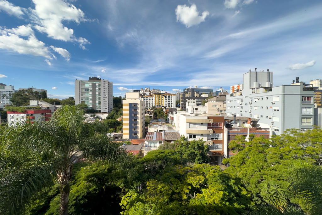 Cobertura 4 dormitórios no bairro Mont Serrat