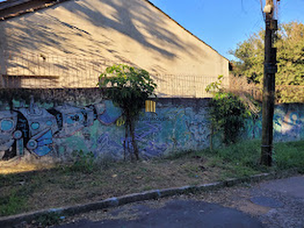 Casa 3 dormitórios no bairro Teresópolis