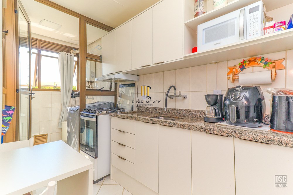 Apartamento 2 dormitórios no bairro Passo da Areia