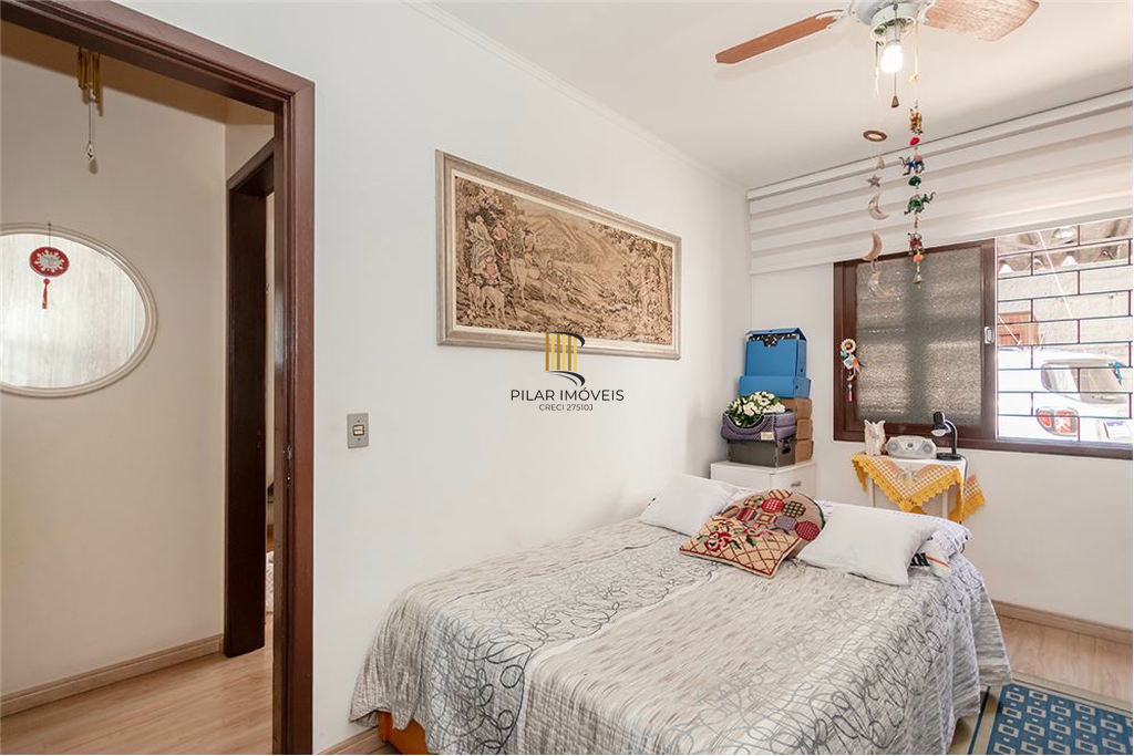 Casa 4 dormitórios no bairro Moinhos de Vento