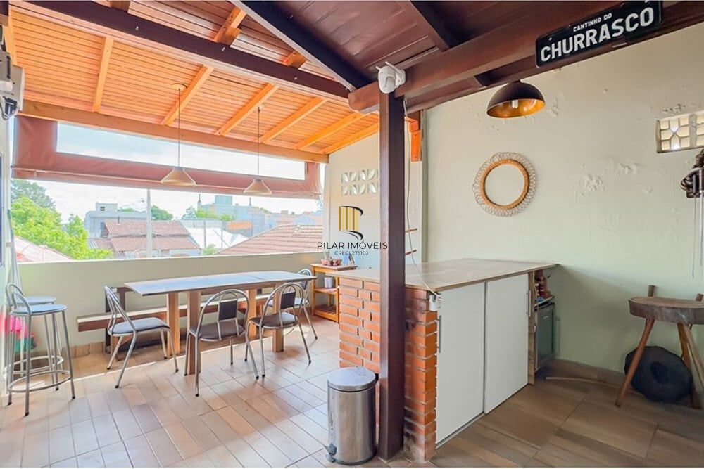 Casa 2 dormitórios no bairro Santa Maria Goretti