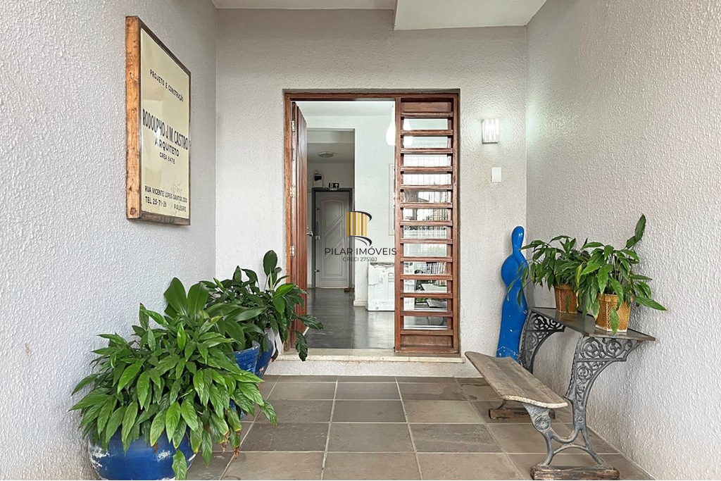 Apartamento 3 dormitórios no bairro Menino Deus