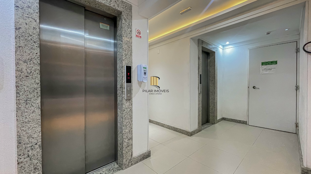 Apartamento 2 dormitórios no bairro Menino Deus