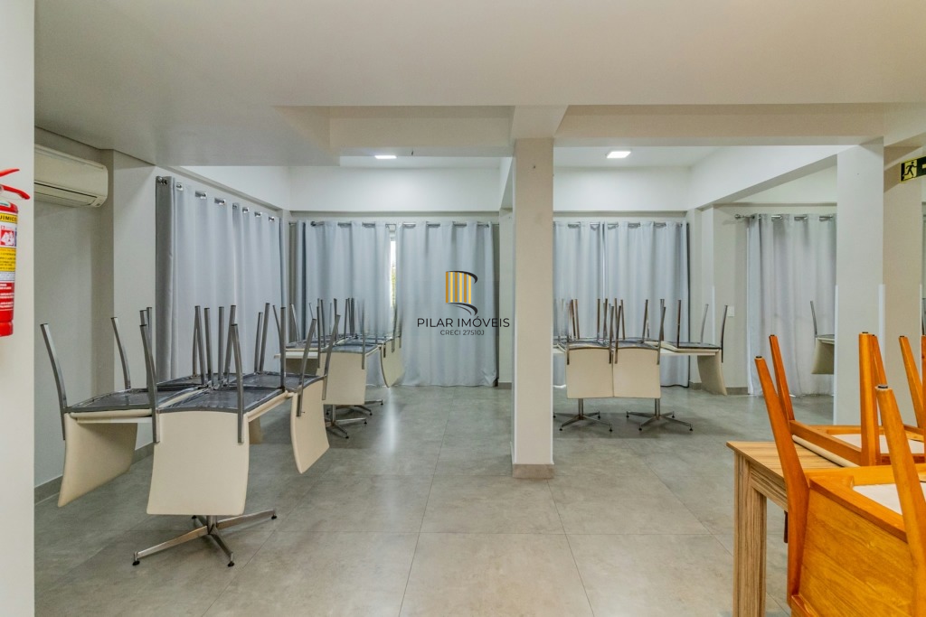 Apartamento 2 dormitórios no bairro Sarandi
