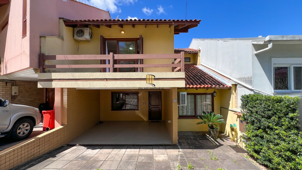 Casa de Condomínio 3 dormitórios no bairro Nonoai