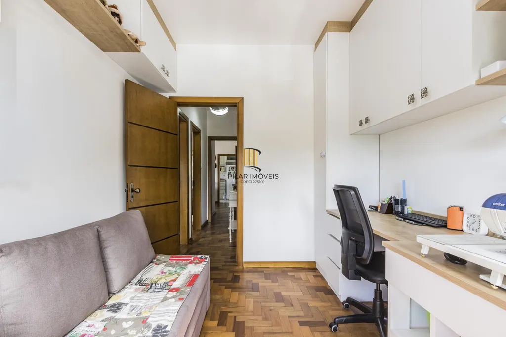 Apartamento 3 dormitórios no bairro Azenha