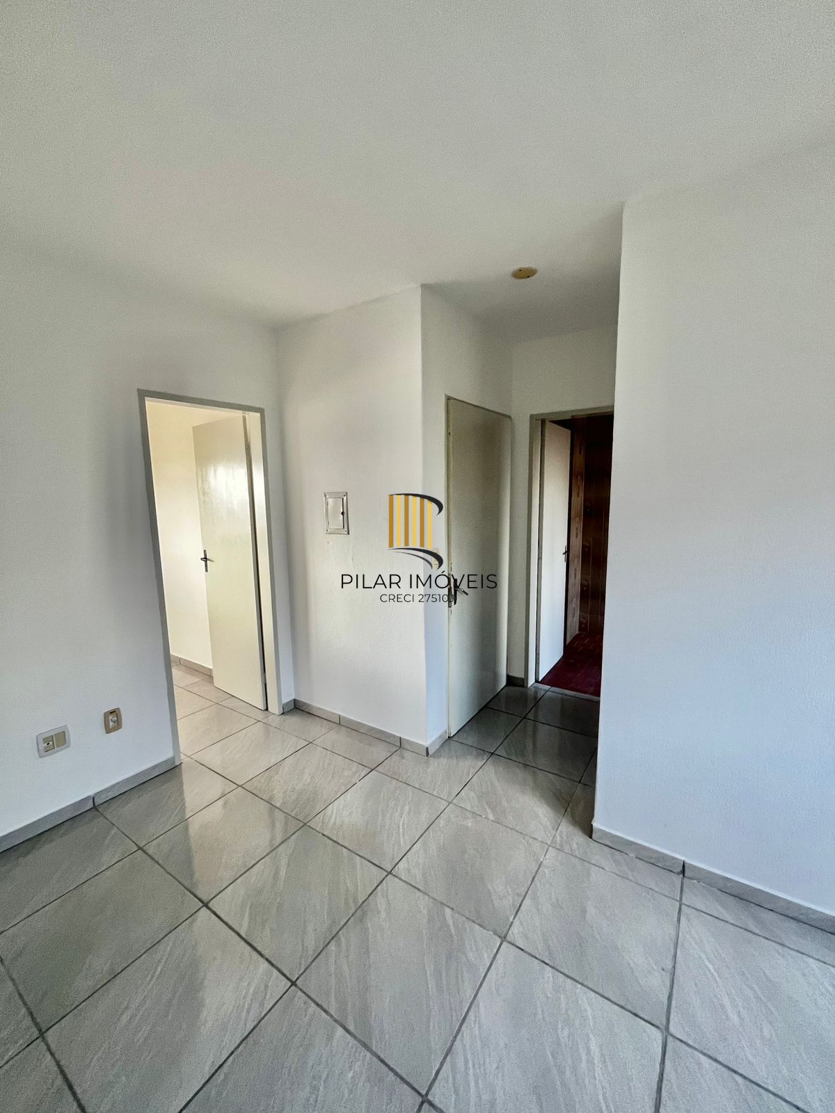 Apto 01 dormitório, no bairro Vila Jardim, com 39 m², vista definitiva, sol