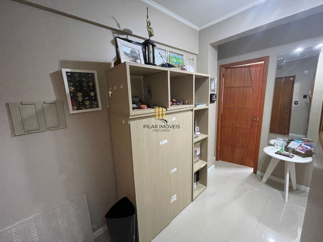 Vende sala comercial de 27 m2
