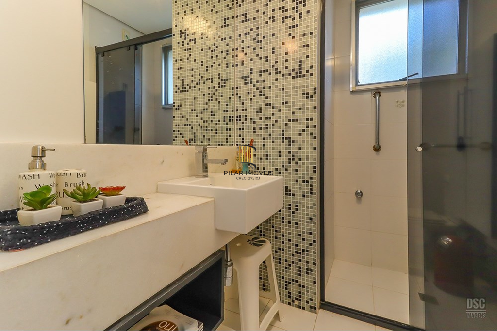 Apartamento 2 dormitórios no bairro Menino Deus