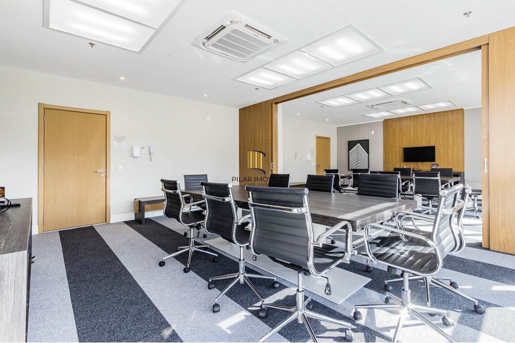 Sala Comercial no bairro Petrópolis