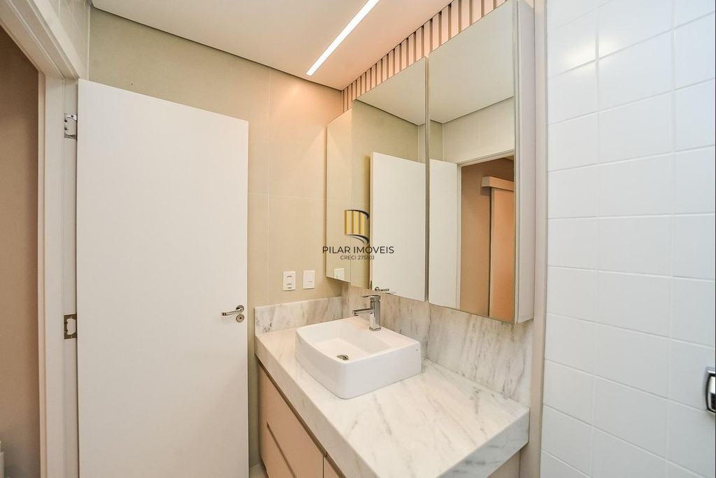 Casa 3 dormitórios no bairro São Sebastião