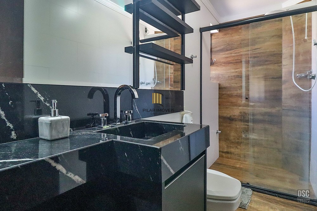 Casa 7 dormitórios no bairro Vila Ipiranga