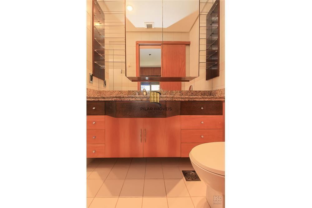 Apartamento 4 dormitórios no bairro Mont Serrat