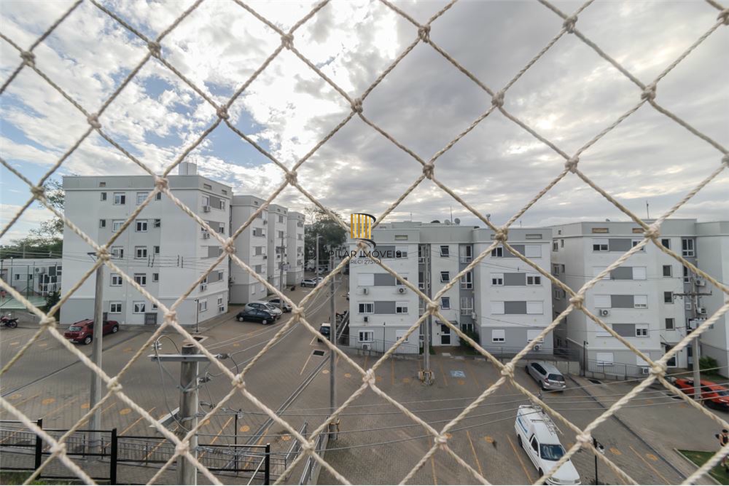 Apartamento 2 dormitórios no bairro Lomba do Pinheiro