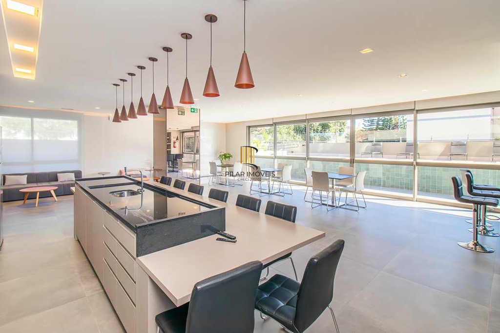 Apartamento 2 dormitórios no bairro Passo da Areia