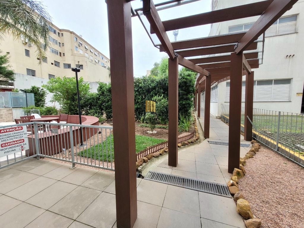Apartamento 2 dormitórios no bairro Santana