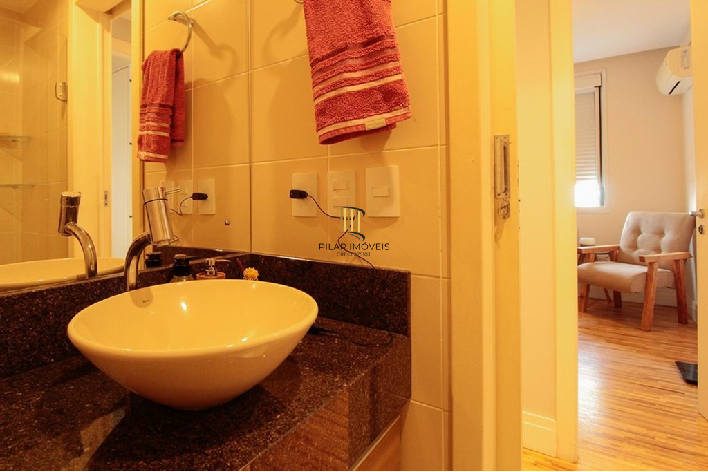 Apartamento 2 dormitórios no bairro Cristo Redentor