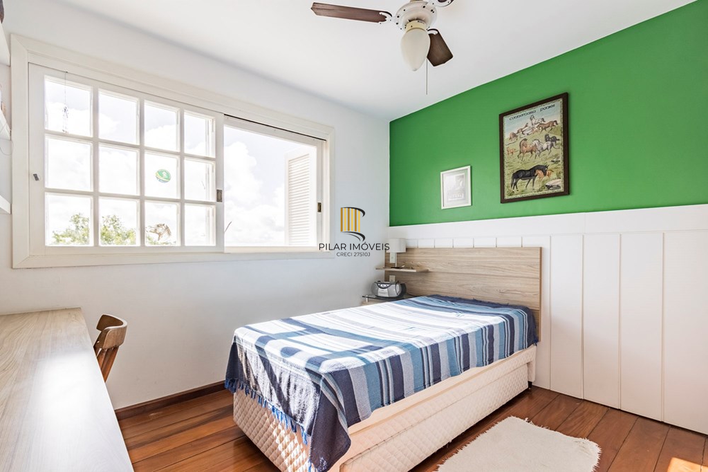 Casa 4 dormitórios no bairro Belém Novo