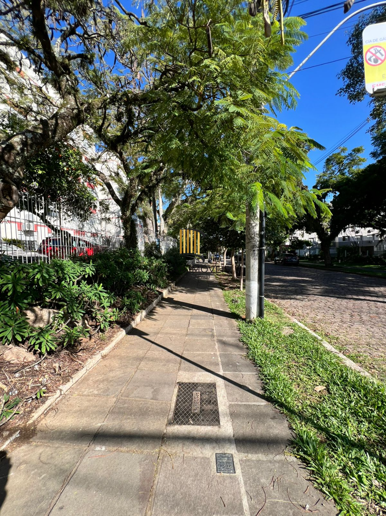 Apartamento 2 dormitórios no bairro Camaquã