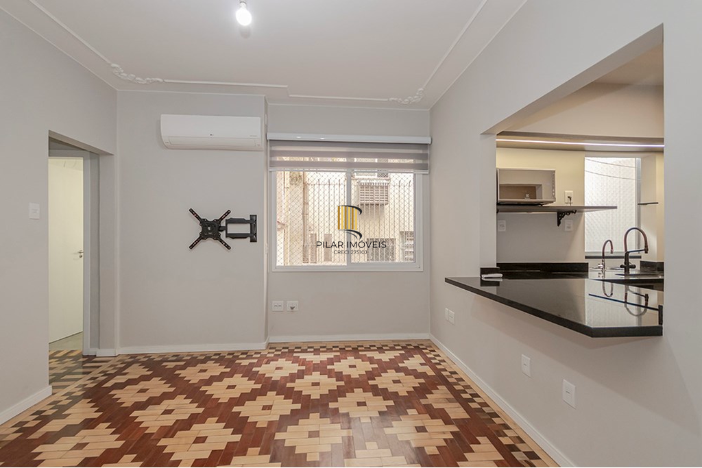 Apartamento 2 dormitórios no bairro Bom Fim