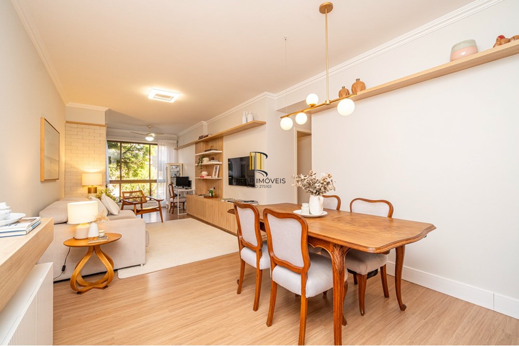 Apartamento 3 dormitórios no bairro Menino Deus