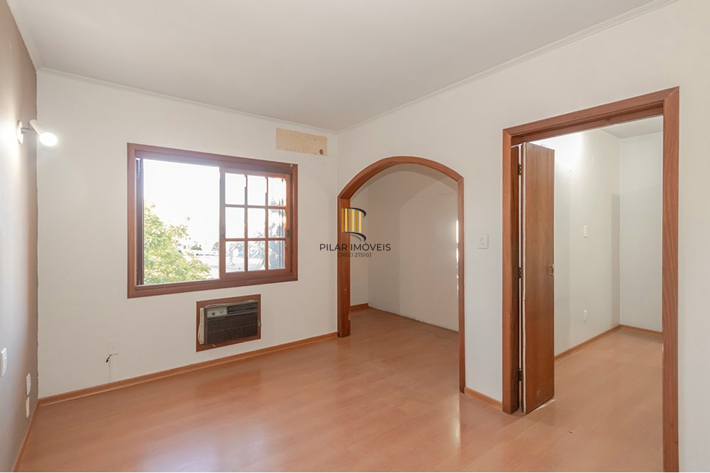 Casa 4 dormitórios no bairro Jardim Planalto