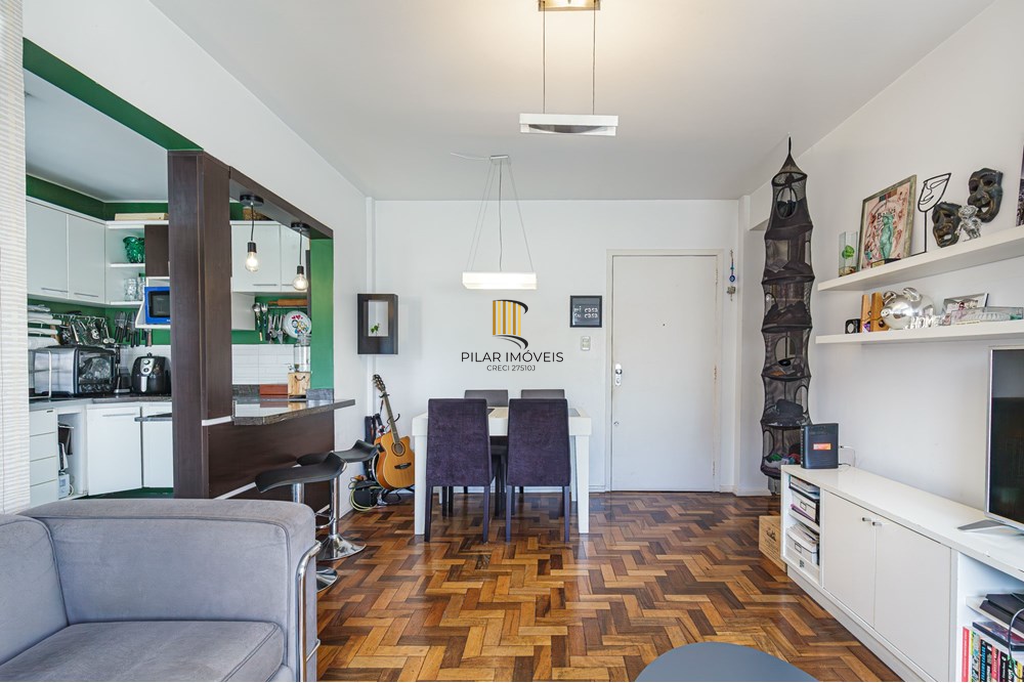 Apartamento 2 dormitórios no bairro Floresta