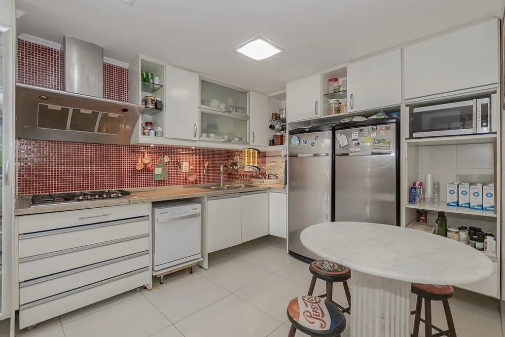 Casa de Condomínio 3 dormitórios no bairro Nonoai