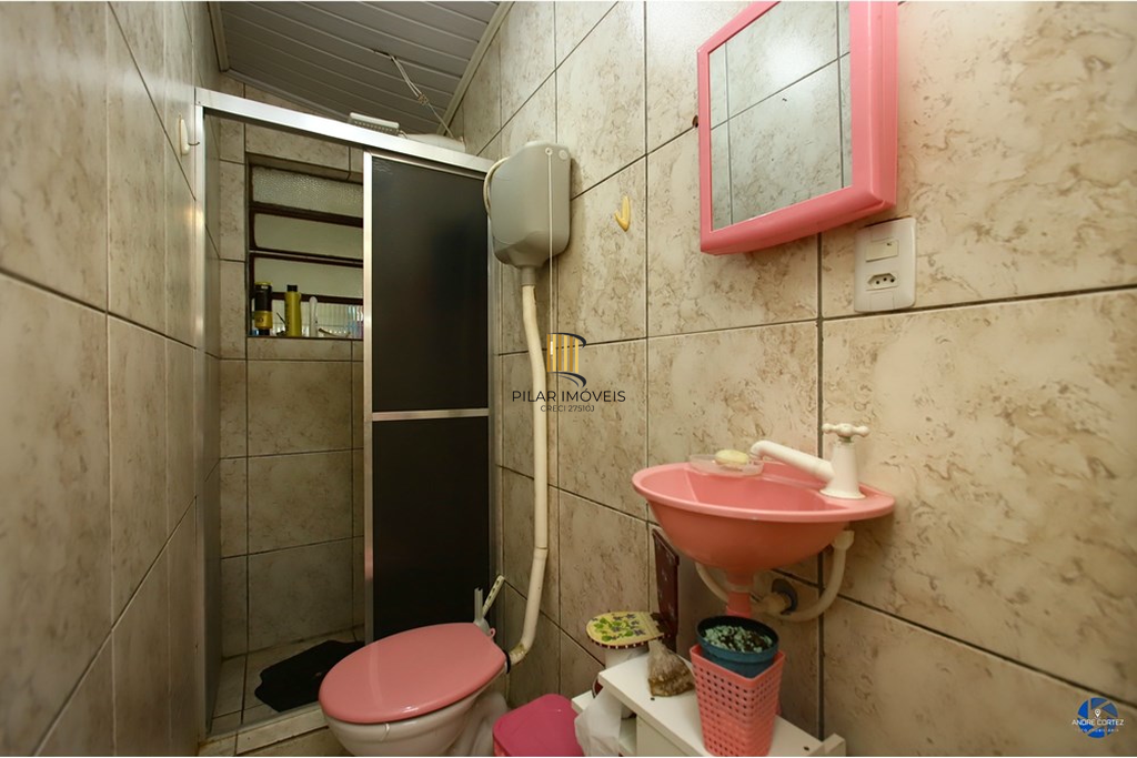 Casa 3 dormitórios no bairro Rubem Berta