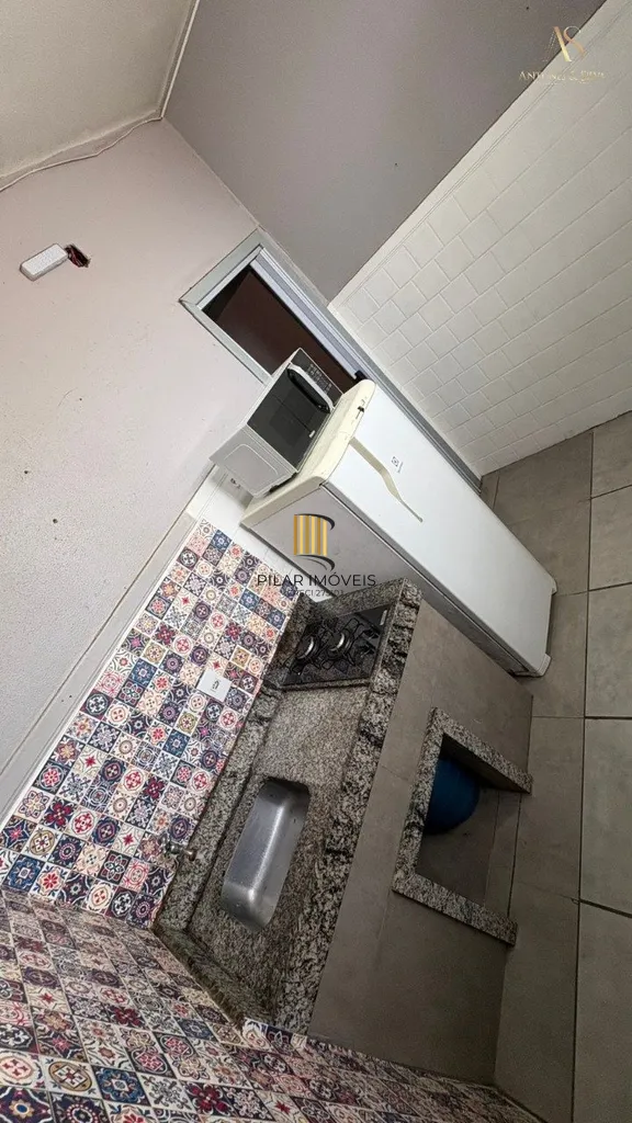 Apartamento 2 dormitórios no bairro Floresta