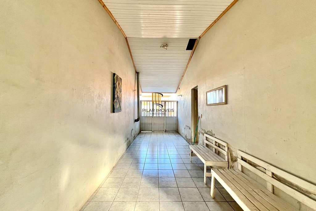 Casa 2 dormitórios no bairro Niterói