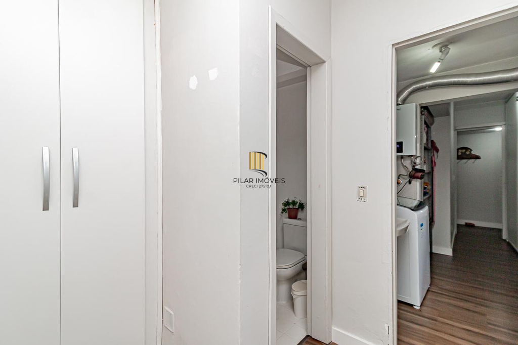 Apartamento 3 dormitórios no bairro Menino Deus