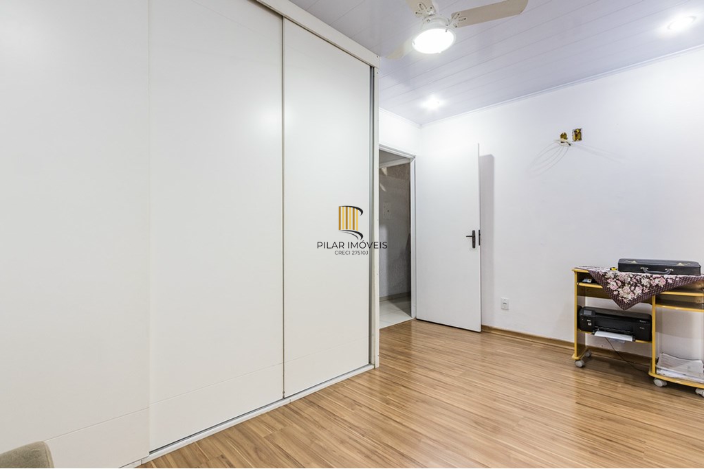 Casa 3 dormitórios no bairro Rubem Berta