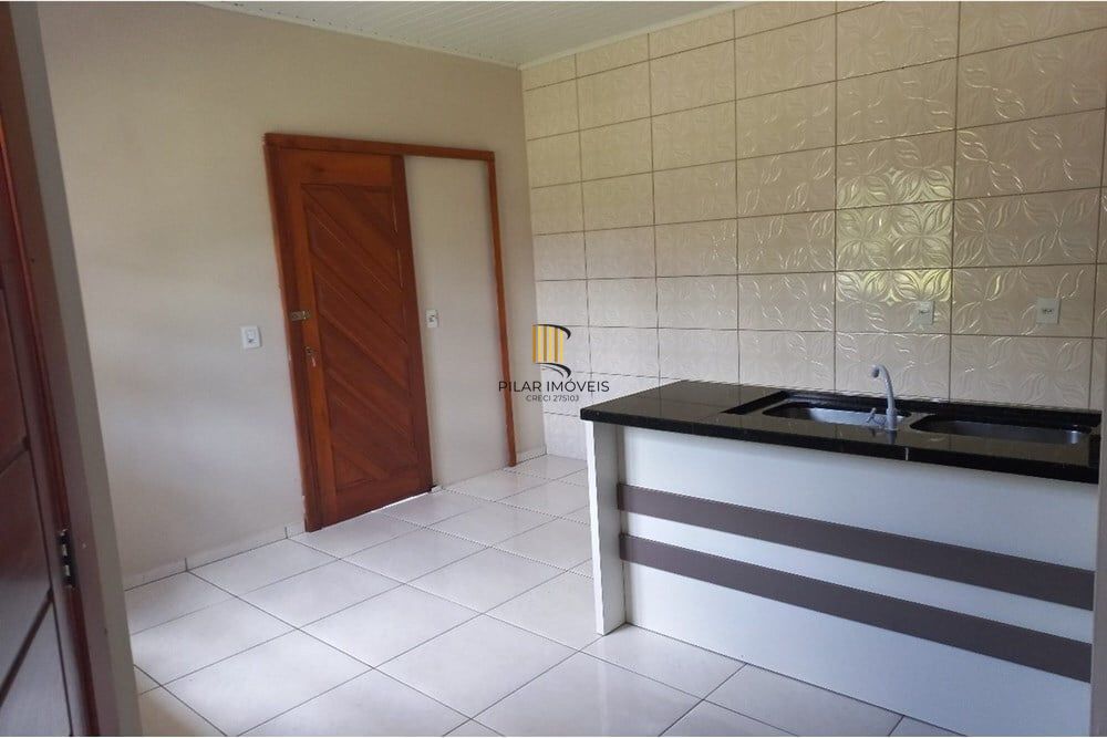 Casa 2 dormitórios no bairro Centro