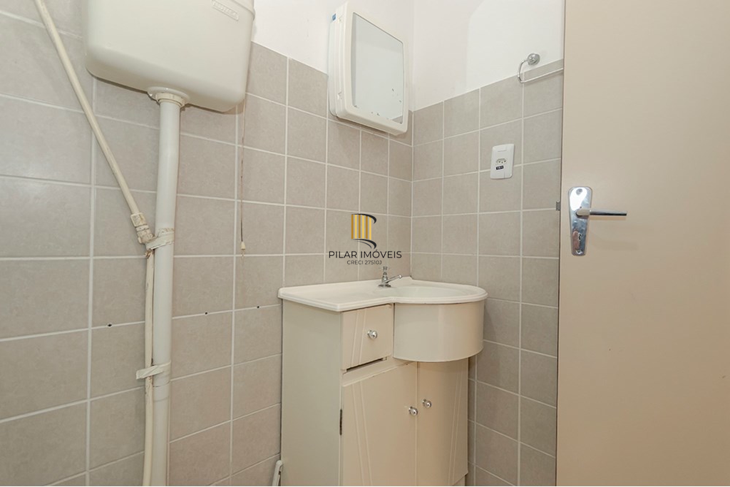 Apartamento 2 dormitórios no bairro Lomba do Pinheiro