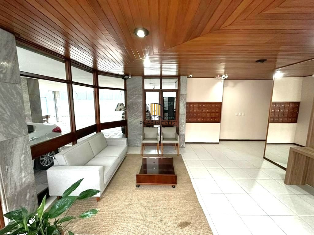 Apartamento 4 dormitórios no bairro Floresta