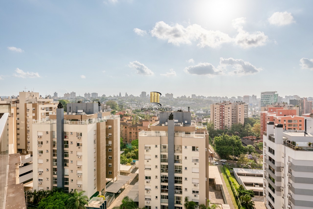Cobertura 3 dormitórios no bairro Chácara das Pedras
