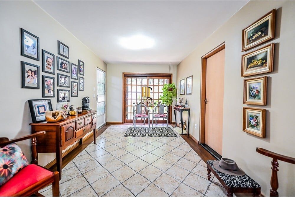 Casa de Condomínio 4 dormitórios no bairro Santa Tereza