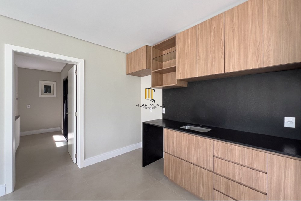 Casa de Condomínio 1 dormitório no bairro Centro