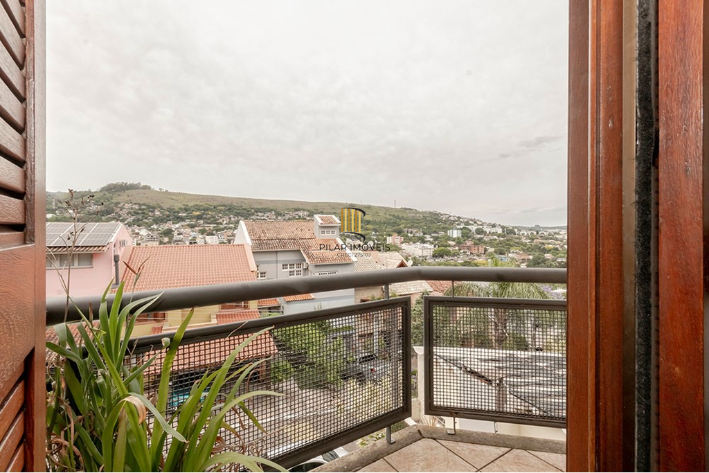 Casa de Condomínio 3 dormitórios no bairro Nonoai