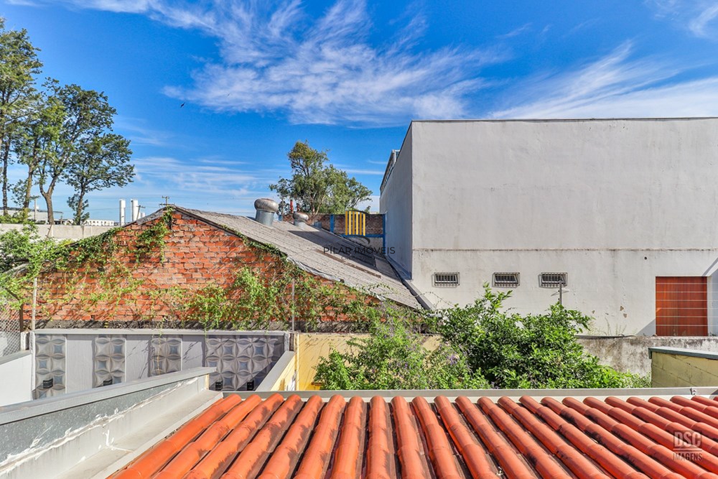 Casa de Condomínio 3 dormitórios no bairro Hípica