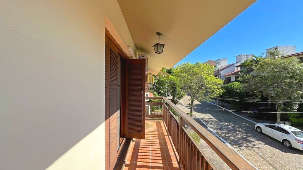 Casa 3 dormitórios no bairro Teresópolis