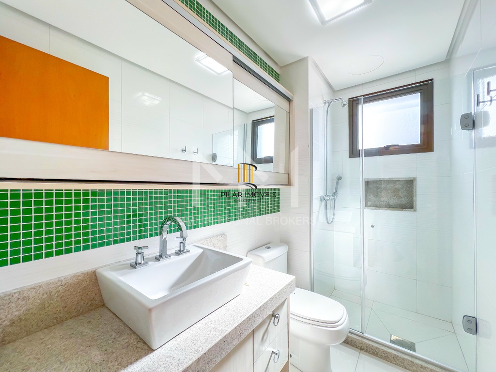Apartamento 3 dormitórios no bairro Moinhos de Vento