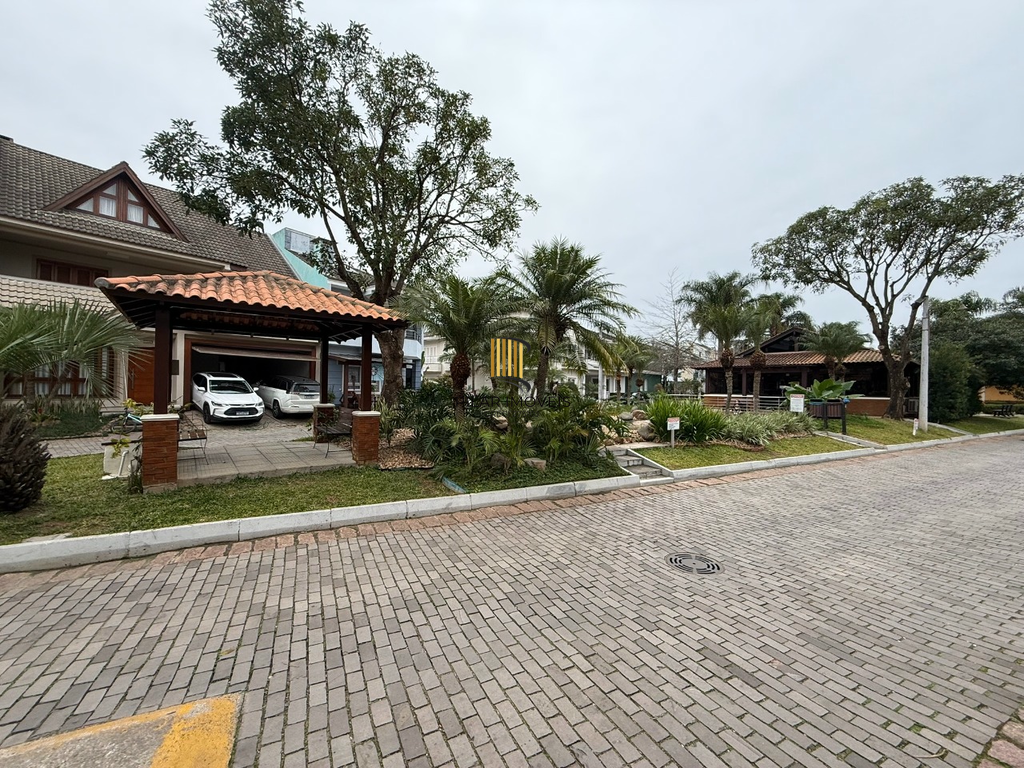 Casa de Condomínio 3 dormitórios no bairro Sarandi