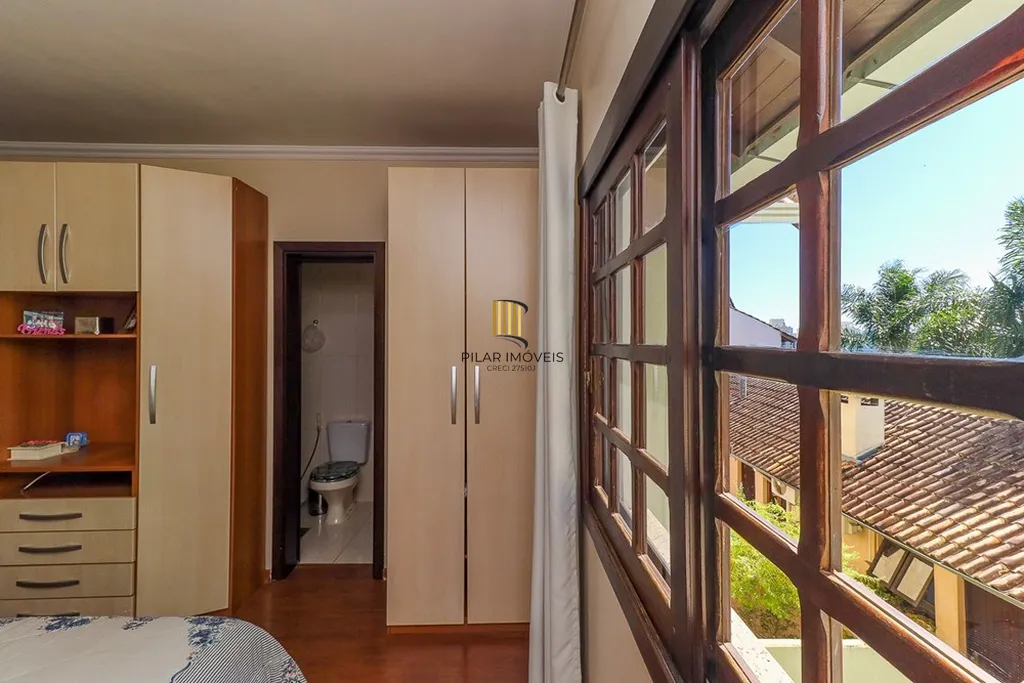 Casa 3 dormitórios no bairro Sarandi