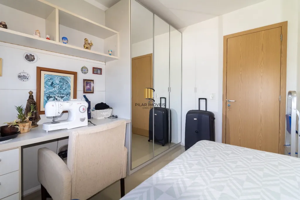 Apartamento 2 dormitórios no bairro Jardim Carvalho