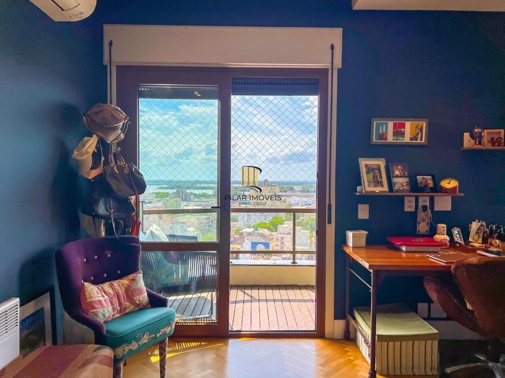Apartamento 3 dormitórios no bairro Moinhos de Vento