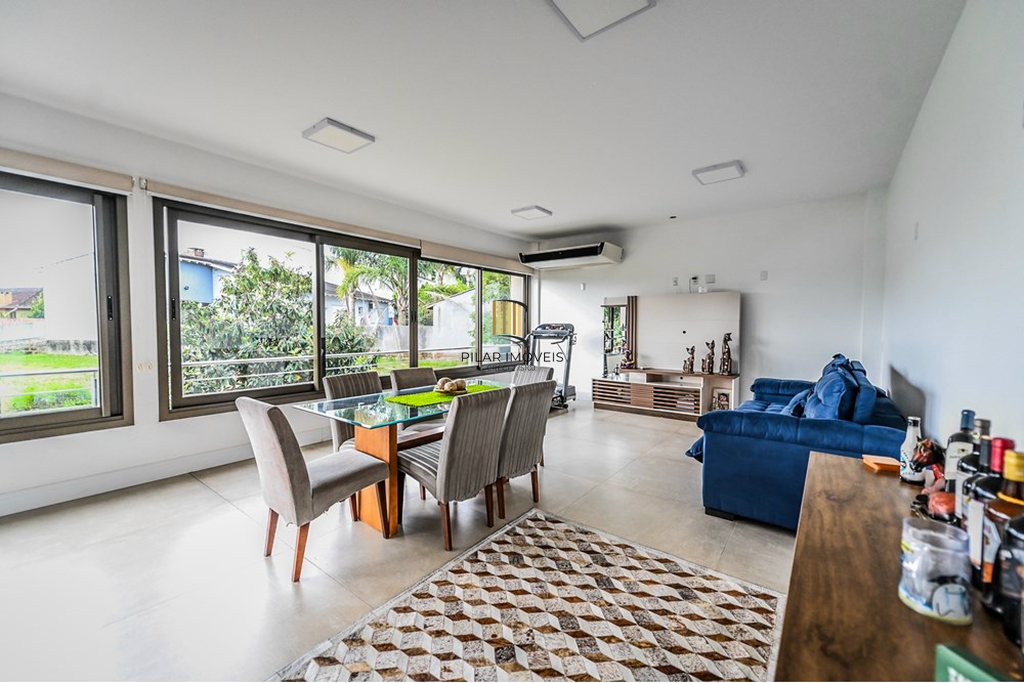 Casa de Condomínio 5 dormitórios no bairro São Lucas